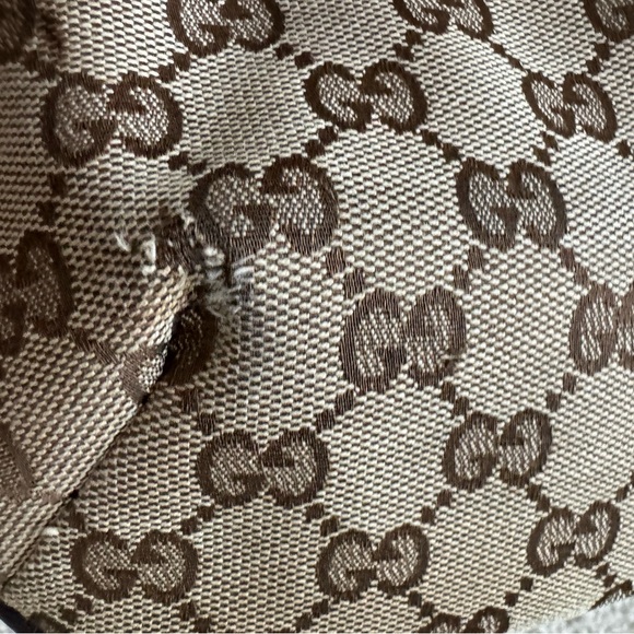 Original pre-loved Gucci brown monogram canvas crossbody bag - Picture 7 of 9